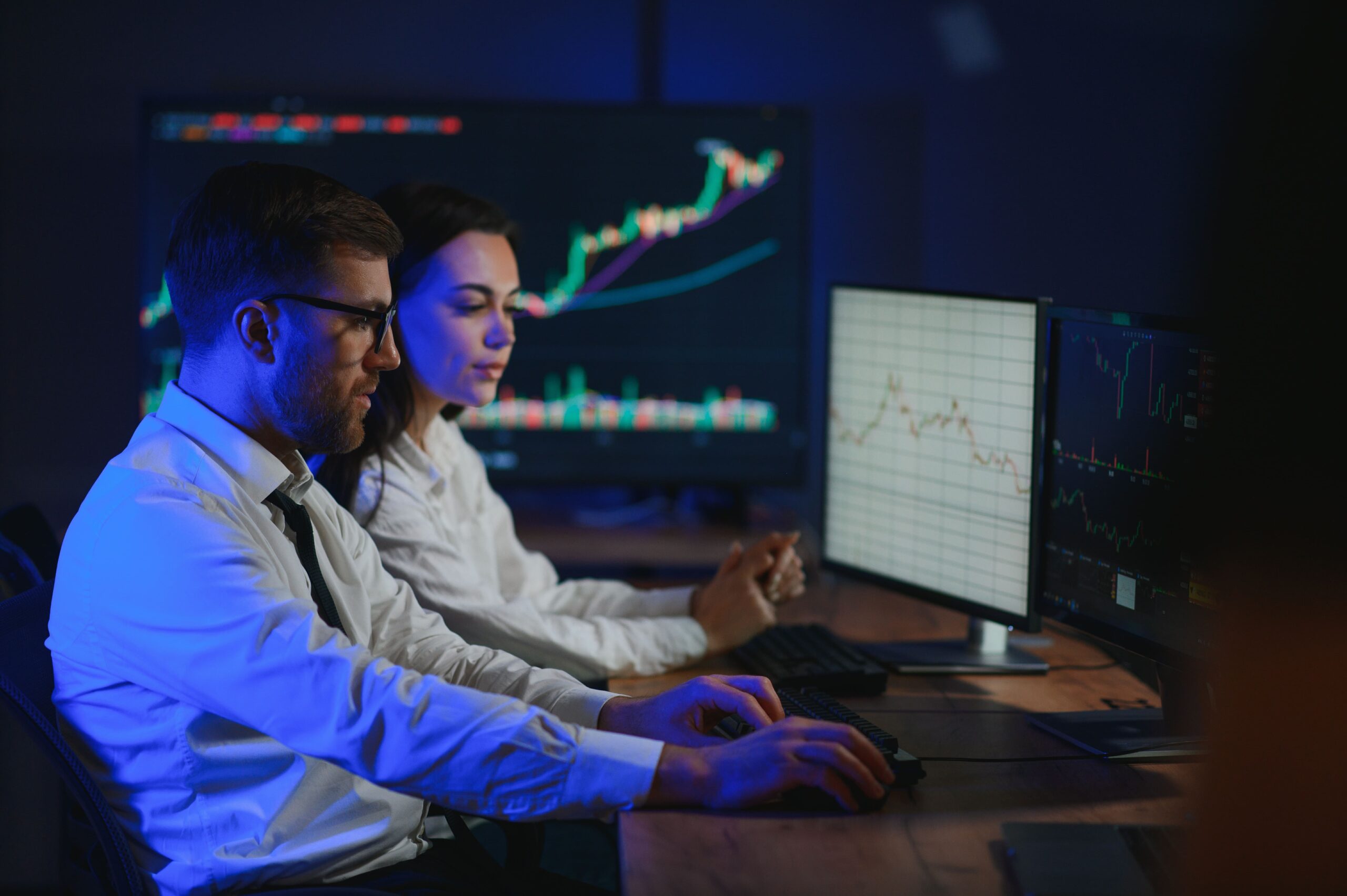 team-of-traders-working-at-monitor-computer-and-br-2024-08-06-00-31-09-utc team-of-traders-working-at-monitor-computer-and-br-2024-08-06-00-31-09-utc